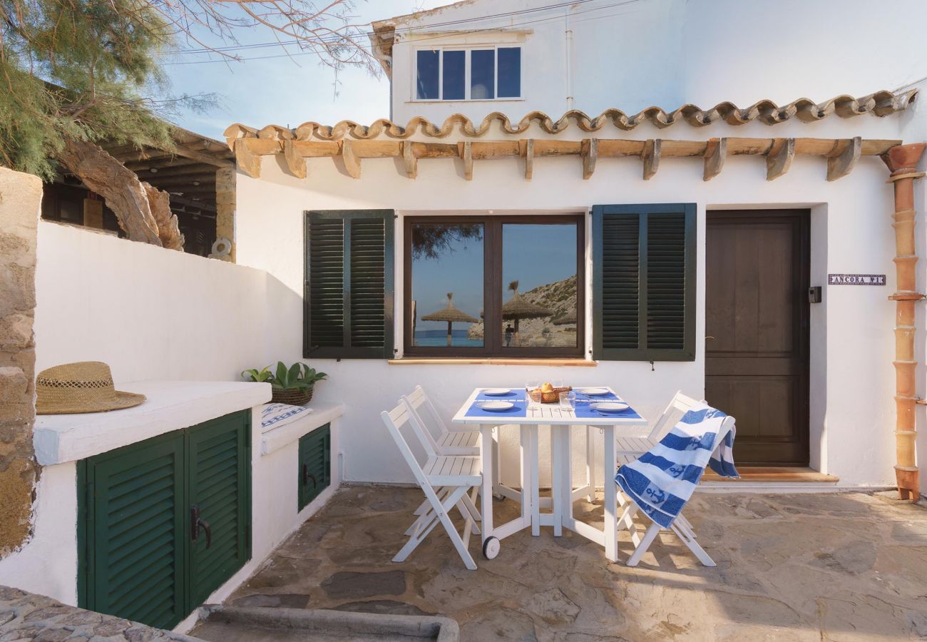 Apartment in Cala Sant Vicenç - Majorca Holidayhome at the beach 