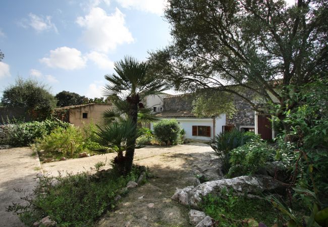 Country house in Pollensa / Pollença - Holiday Rental Majorca in Ternelles