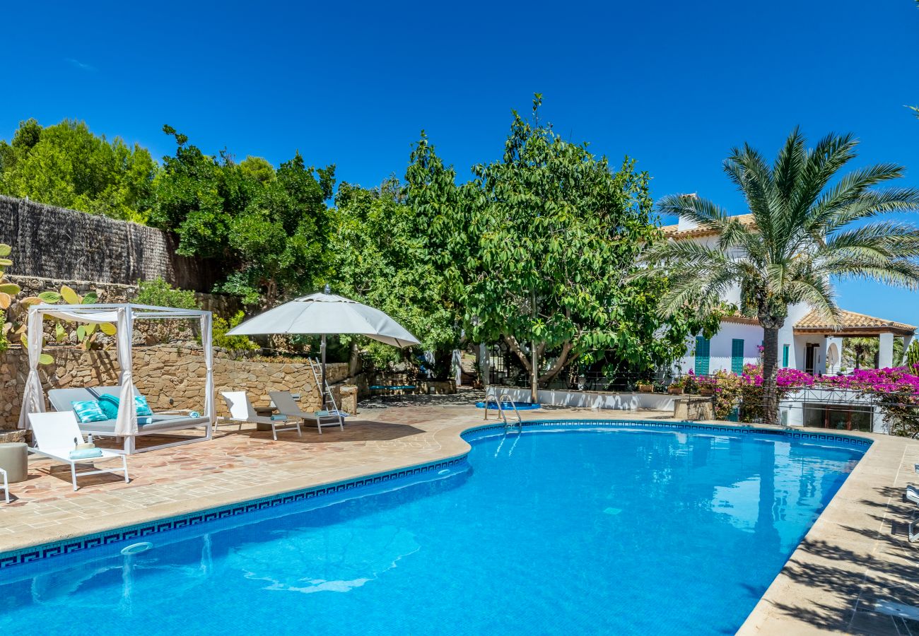 Country house in Cala Sant Vicenç - Majorca Villa by the beach