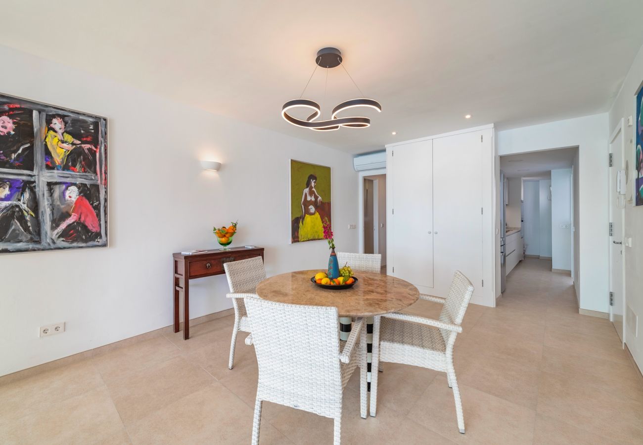 Apartment in Puerto Pollensa - Pinewalk Apartment with sea views