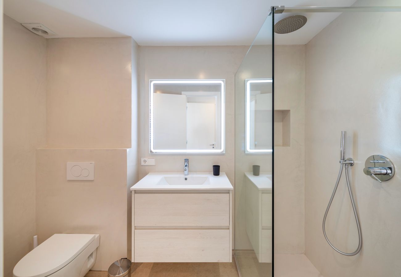 Apartment in Puerto Pollensa - Pinewalk Apartment with sea views