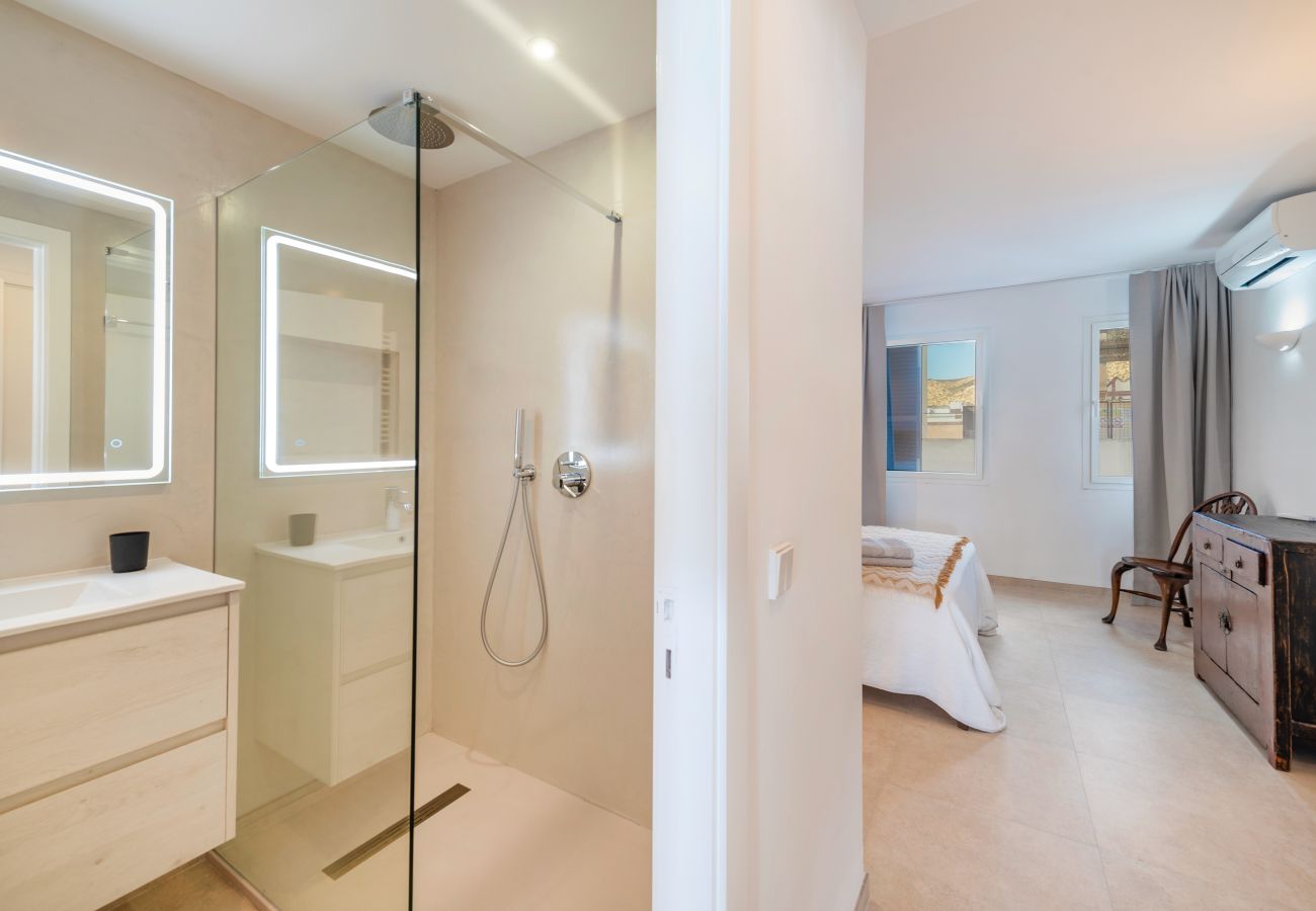 Apartment in Puerto Pollensa - Pinewalk Apartment with sea views