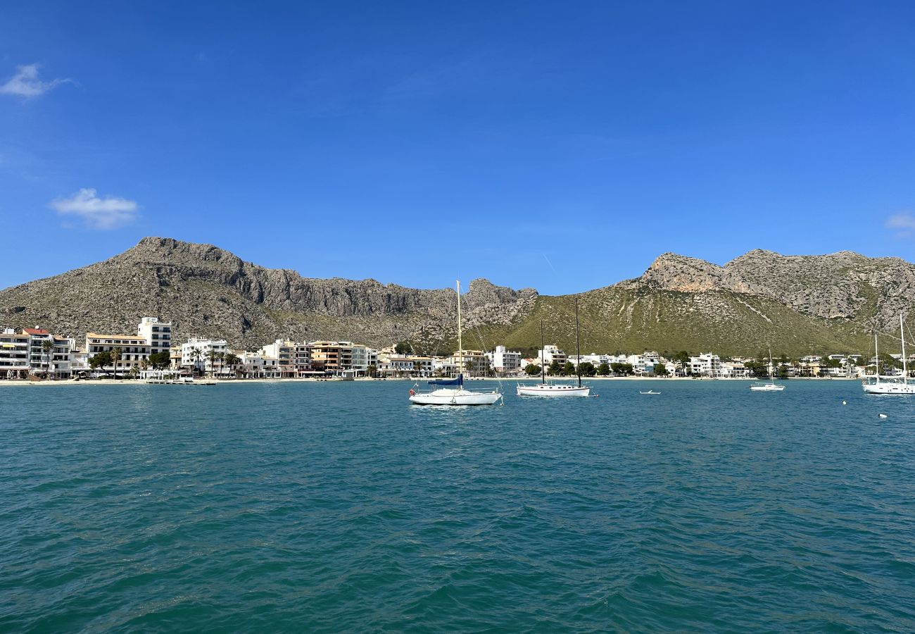 Apartment in Puerto Pollensa - Pinewalk Apartment with sea views
