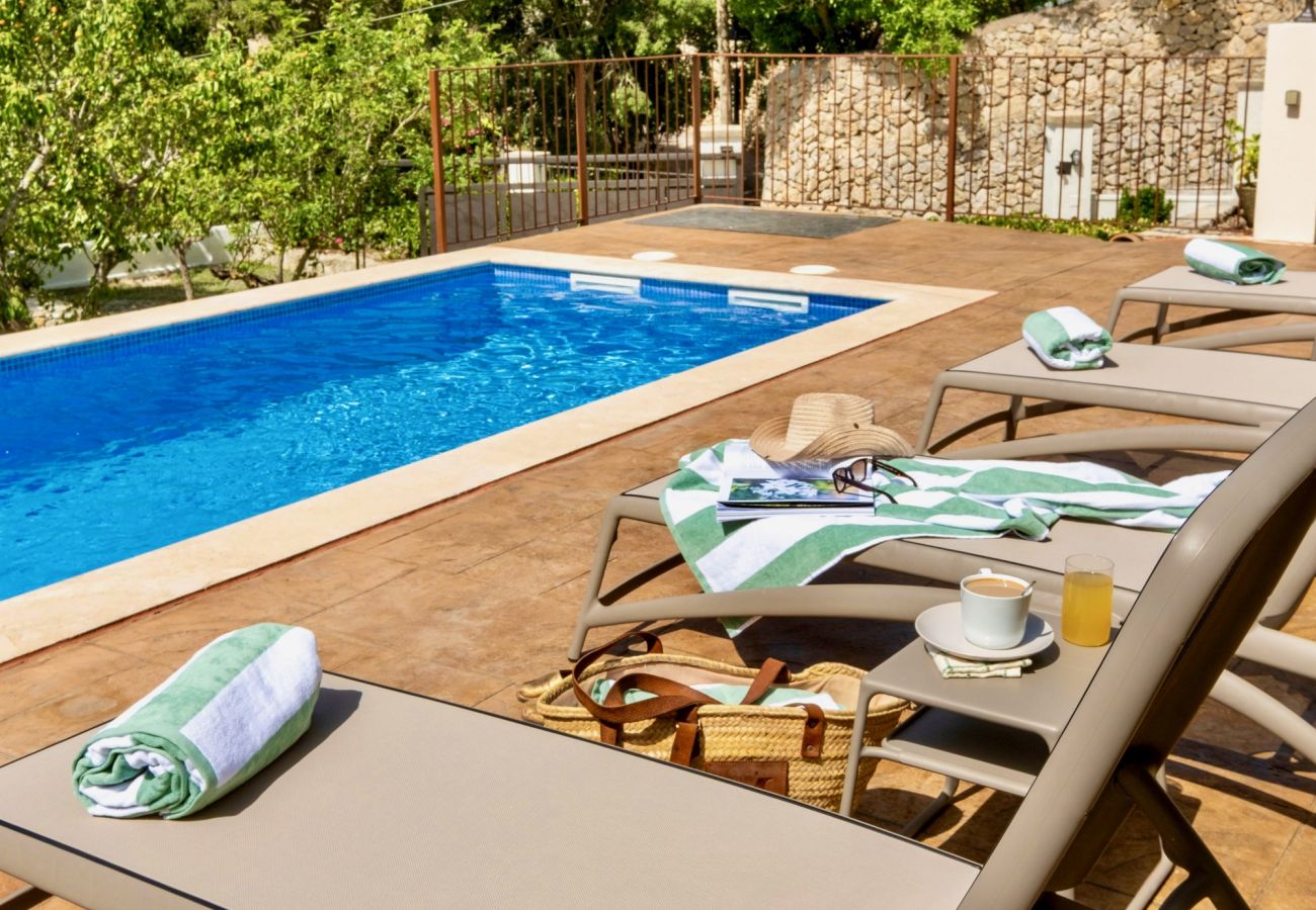 Country house in Galilea - Sustainable Holiday Home with Pool in Mallorca