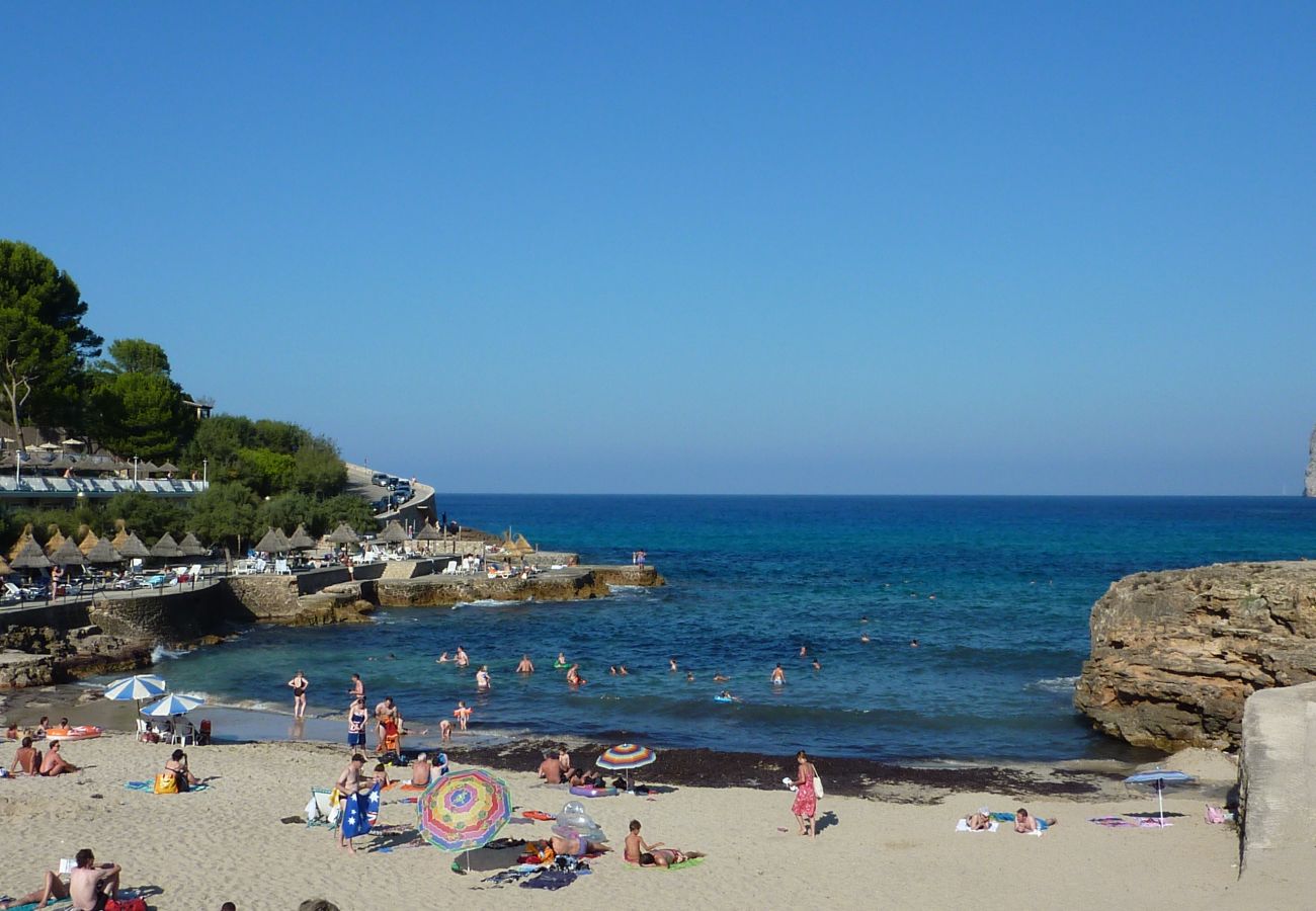 Ferienwohnung in Cala Sant Vicenç - Ferienwohnung Mallorca am Strand, W-Lan, AC