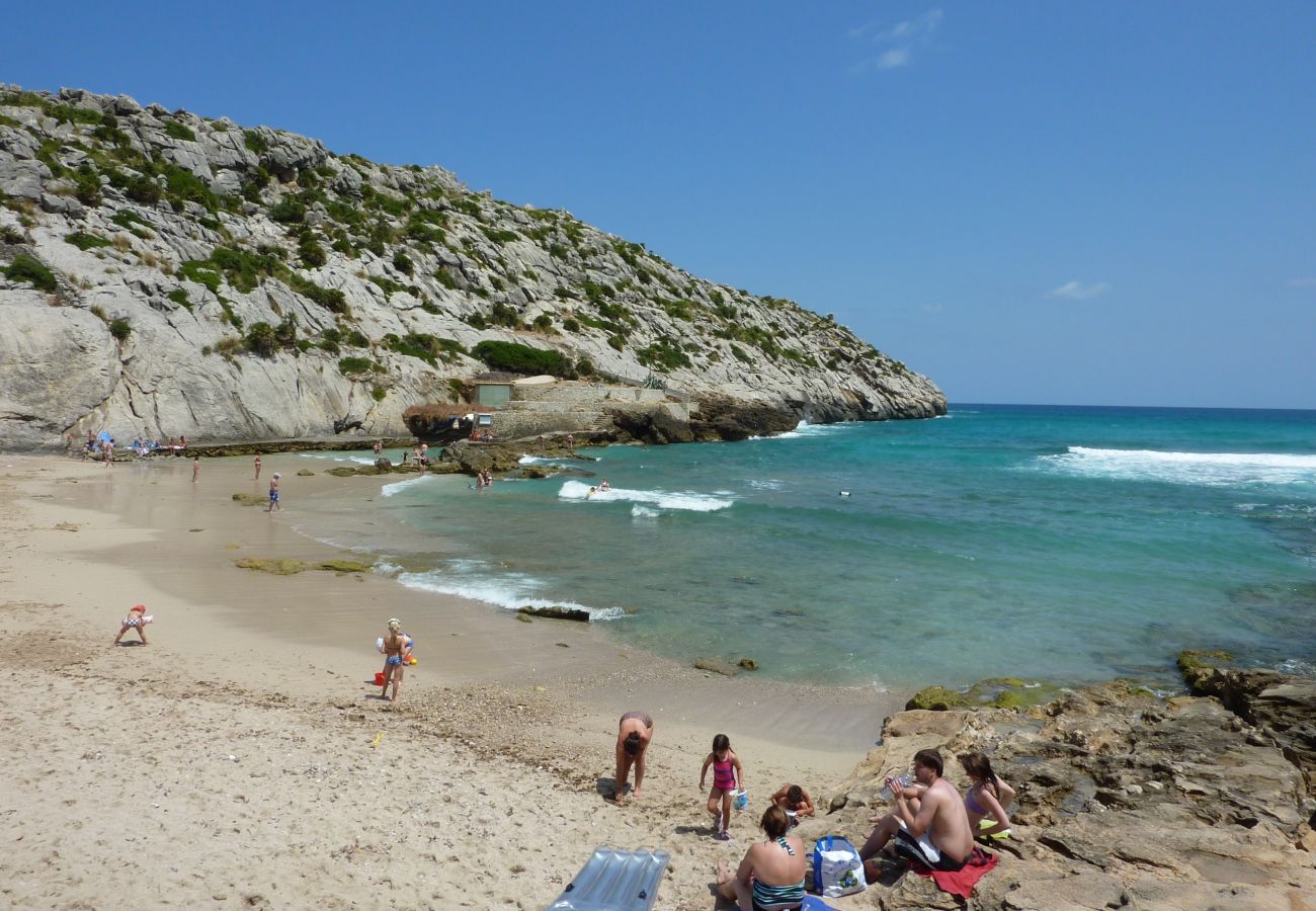 Ferienwohnung in Cala Sant Vicenç - Ferienwohnung Mallorca am Strand, W-Lan, AC