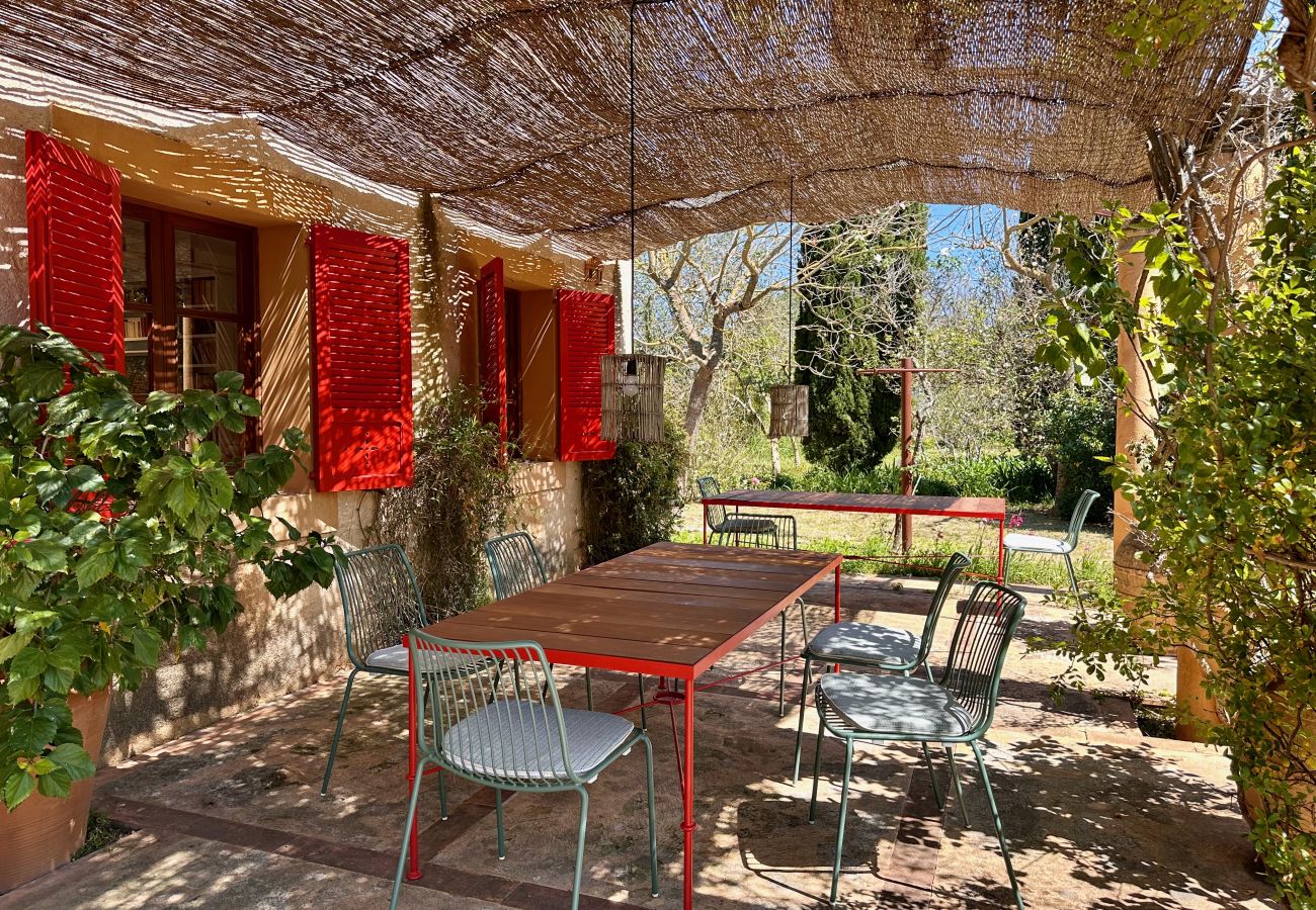 Finca in Pollensa / Pollença - Villa mit Park und Pool