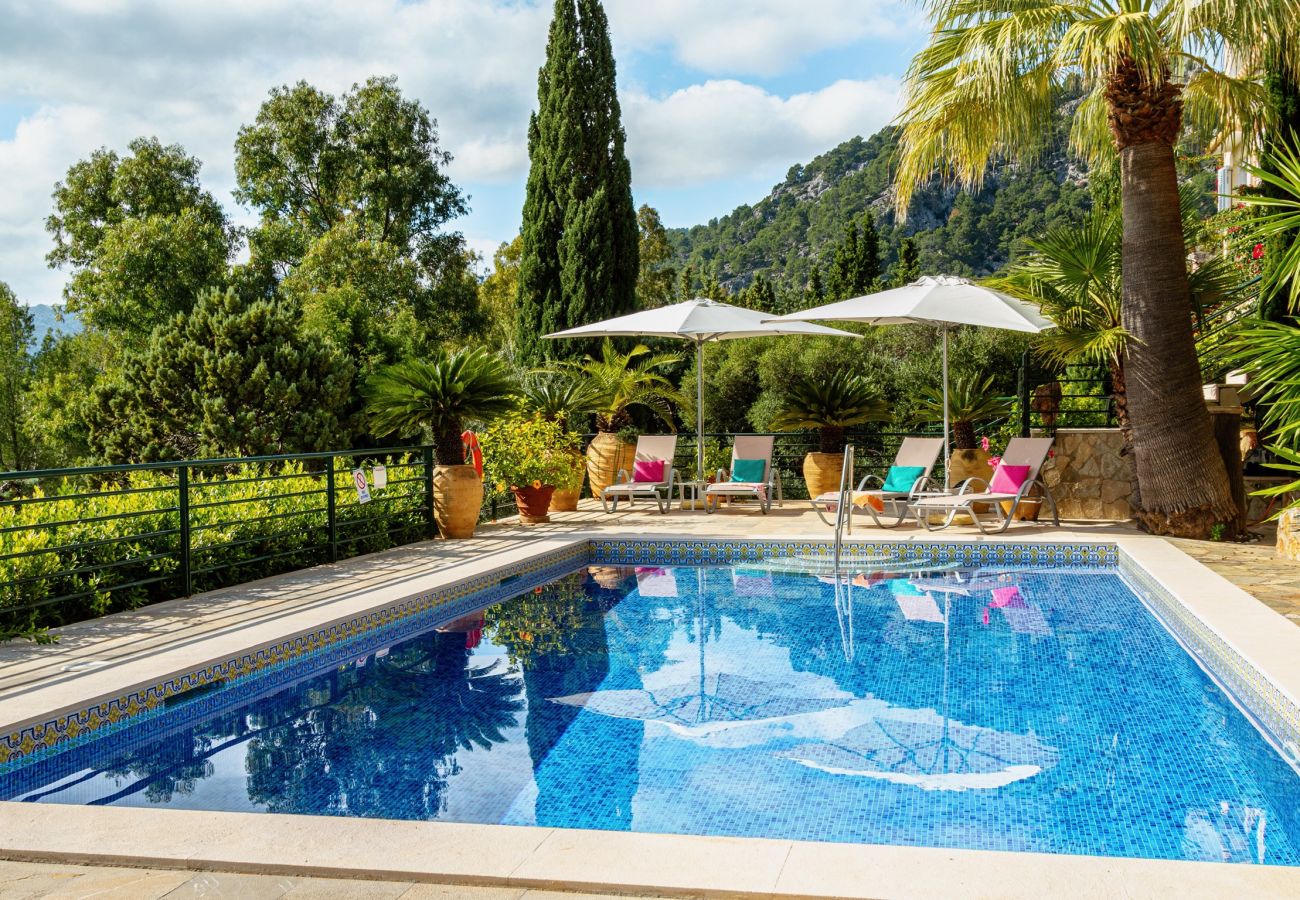 Finca in Pollensa / Pollença - Villa für Gruppenurlaub Pollença