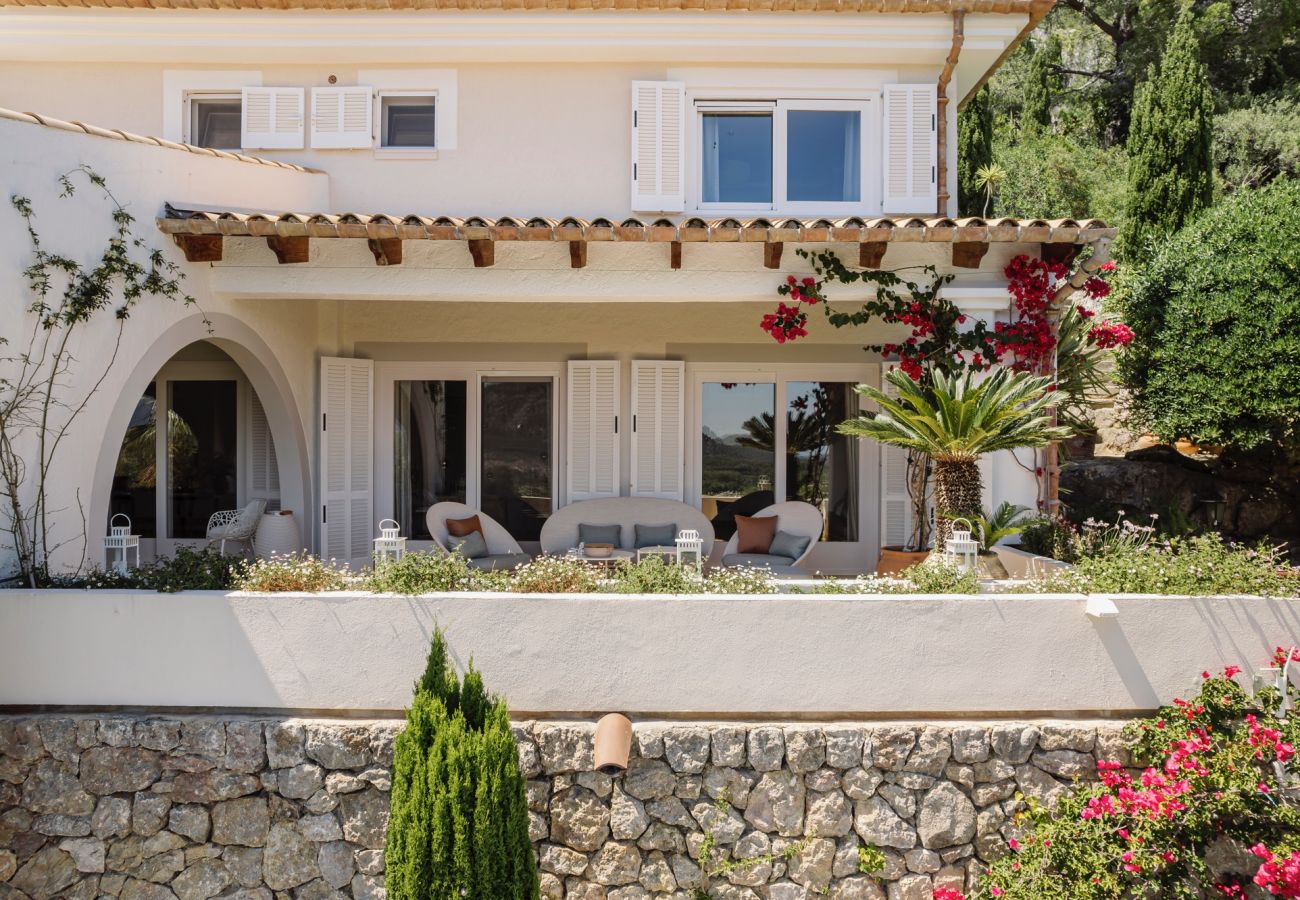 Villa in Pollensa / Pollença - Villa mit Pool & Panoramablick bis zum Meer