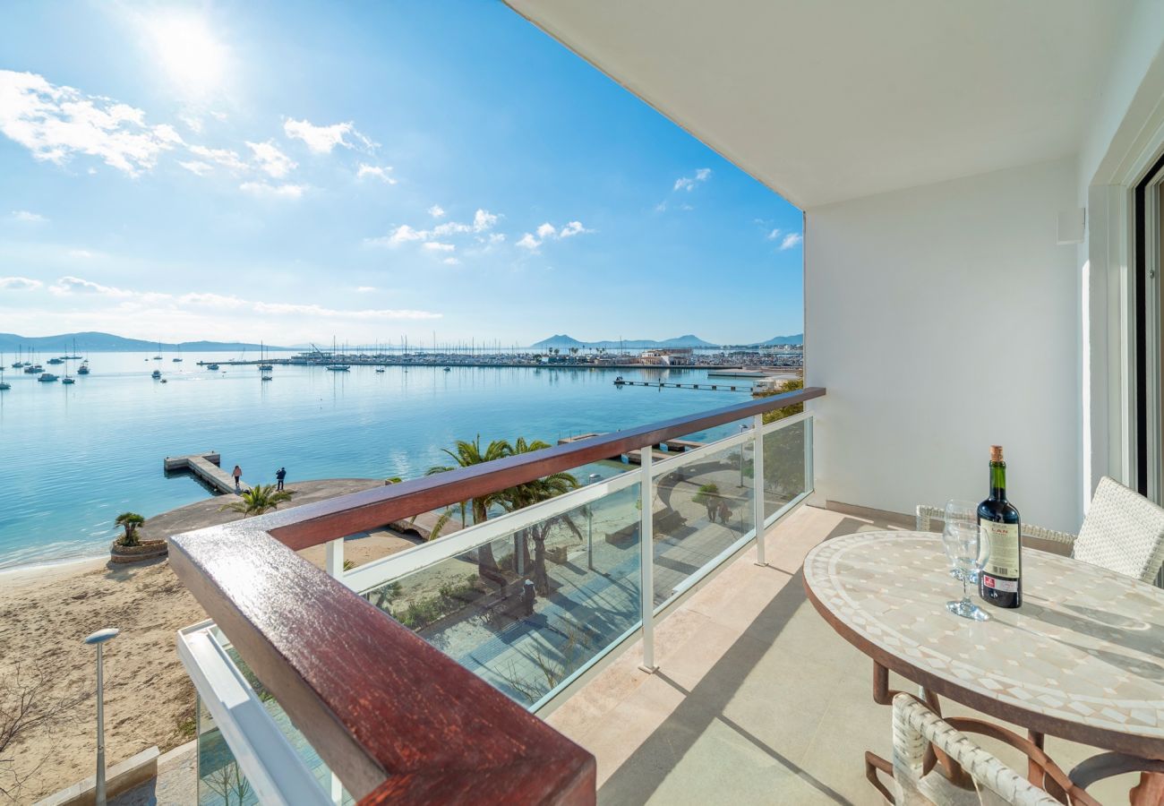 Ferienwohnung in Puerto Pollensa - Apartment am Meer  Pinewalk Puerto Pollença