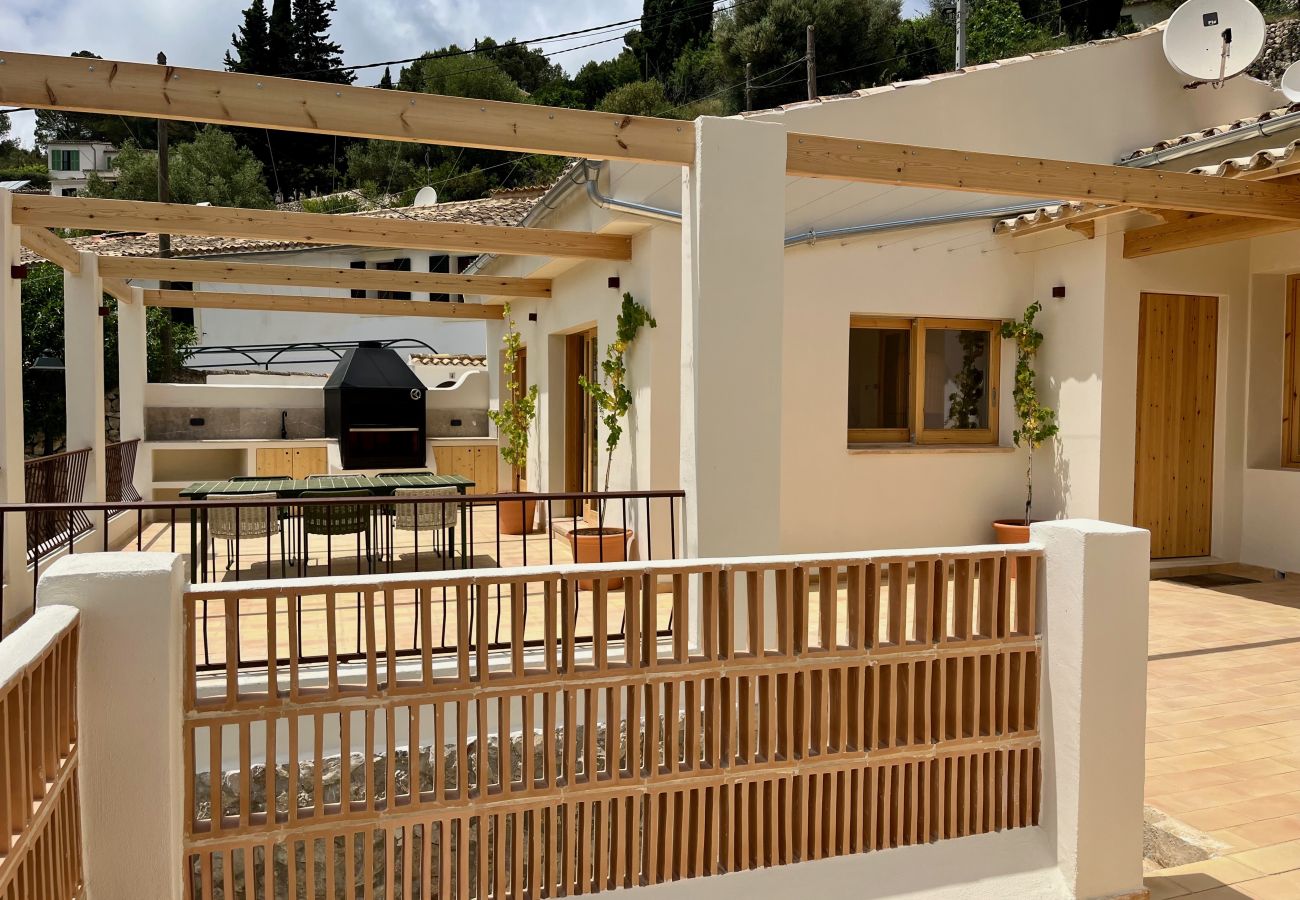 Finca in Galilea - Energieeffizientes Ferienhaus mit Pool auf Mallorca 