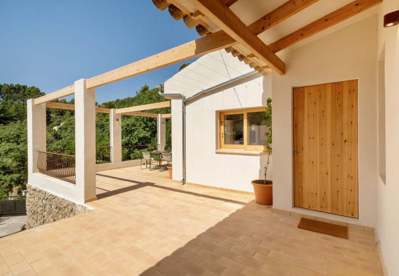 Finca in Galilea - Energieeffizientes Ferienhaus mit Pool auf Mallorca 